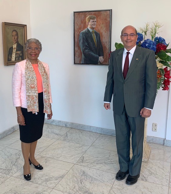 Governor: Farewell visit from US Consul General