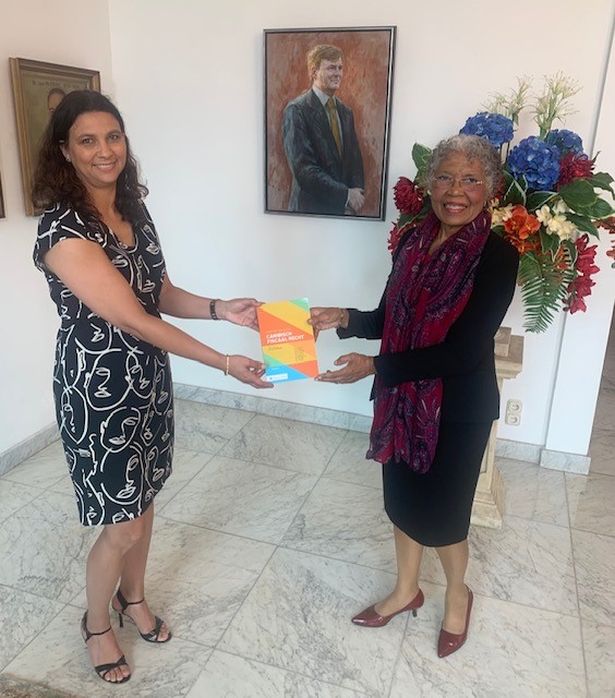 “Capita selecta Caribbean Tax Law” presented to the Governor