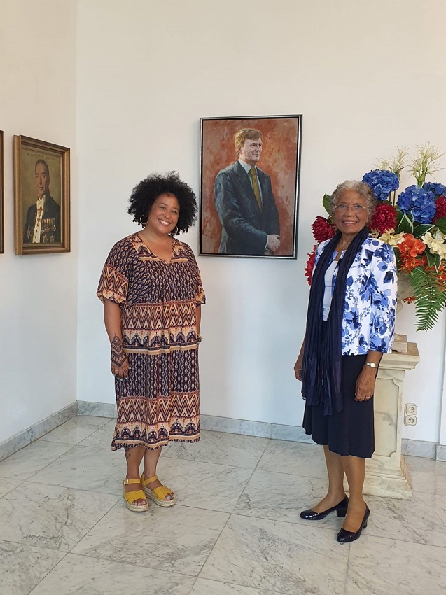 Tania Kross visits the Governor of Curacao