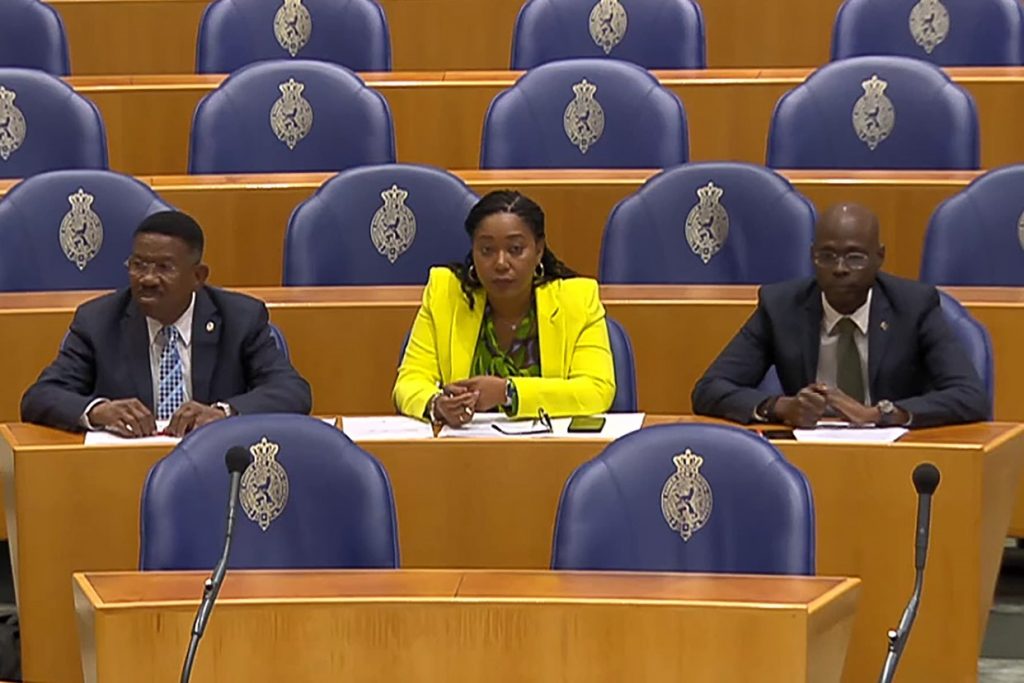 Members of parliament fear that Curaçao could lose millions with sea treaty
