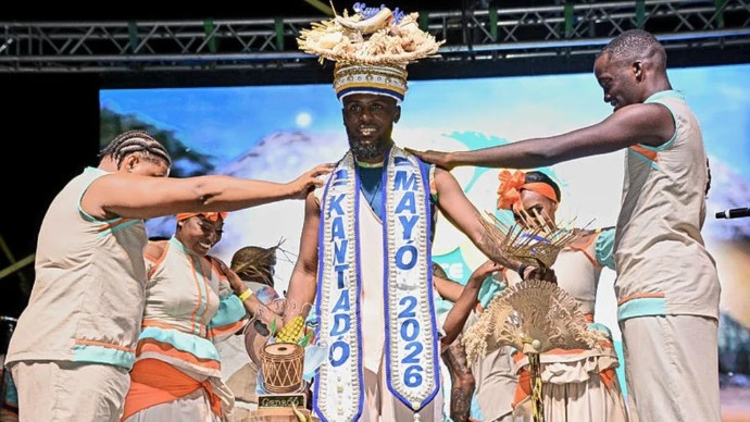 Sharrel ‘Adjatay’ Denisia wins Kantadó di Mayo title for third consecutive year