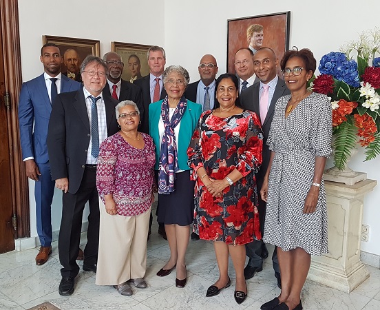 Advisory Board visiting the Governor (press release)