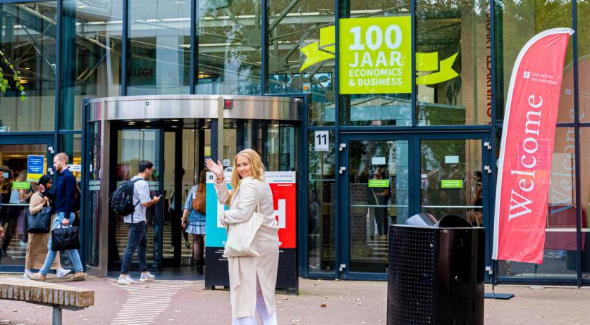 Princess Amalia still not allowed to leave home weeks after threat reported