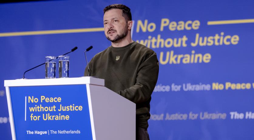 Zelenskyy honors MH17, Dutch Remembrance Day in speech about 