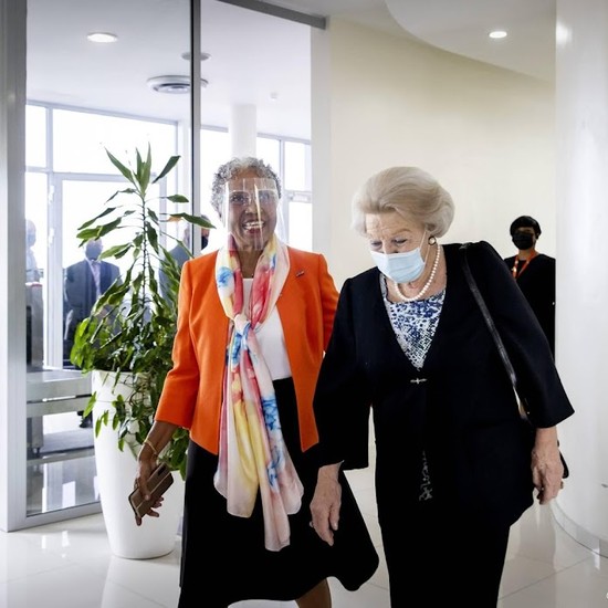 King Willem-Alexander optimistic about Princess Beatrix' health
