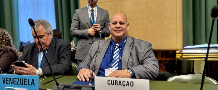 Minister Boekhoudt Participates in International Ebola Discussions During World Health Assembly