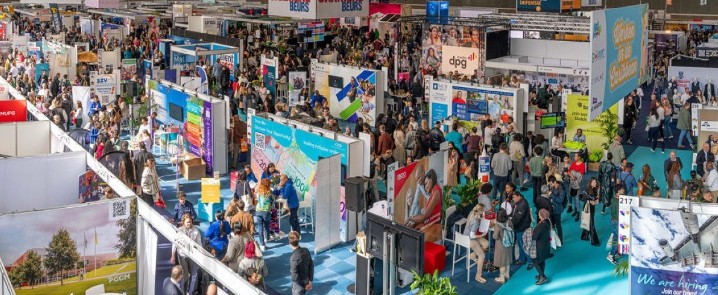 Curaçao Government Targets Talent at National Career Fair in Amsterdam
