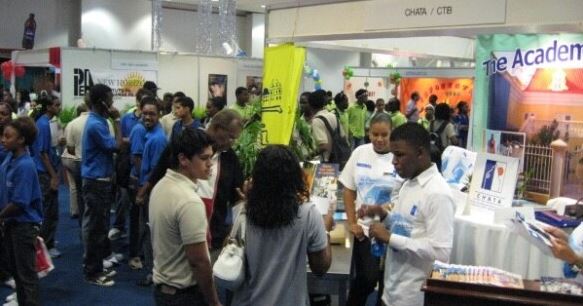 Curaçao ministries have 200 job vacancies