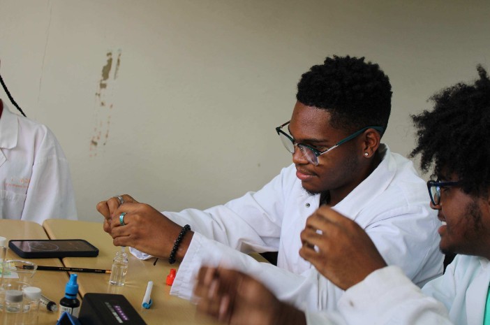 Carmabi Brings Biology Closer to Home for Curaçao Students