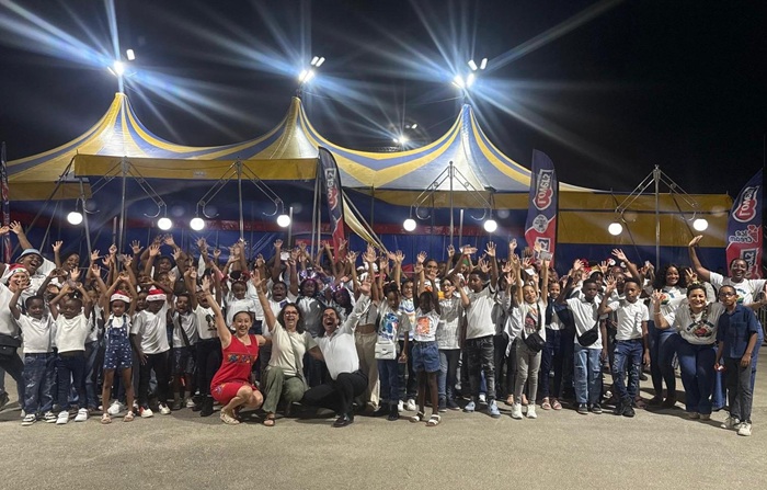 Corps Consulaire and Uniting For Children Bring Circus Experience to Schoolchildren