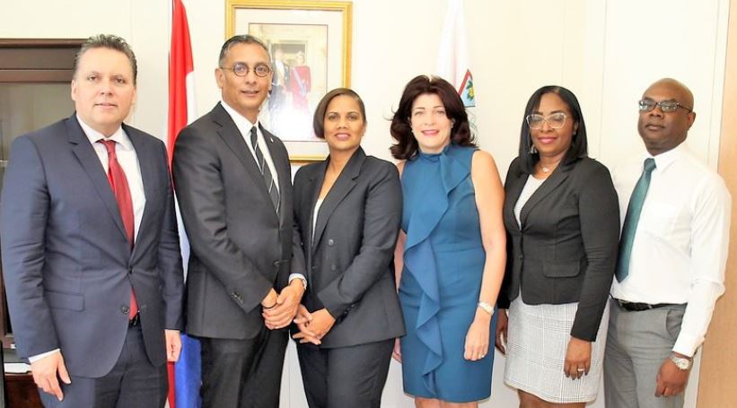 Finance Minister Sint Maarten updated on CBCS by Board of Directors