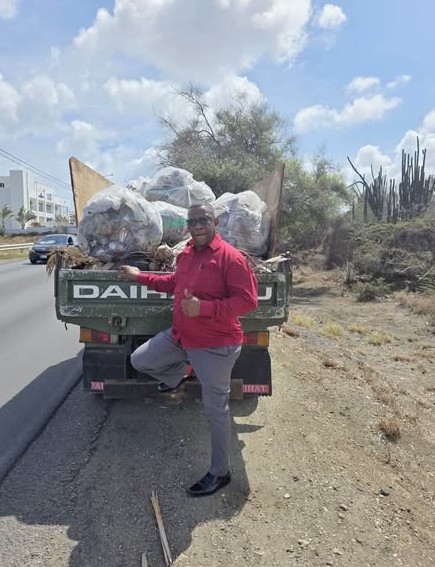 MFK MP Calls for Action Over Illegal Dumping Along Caracasbaaiweg