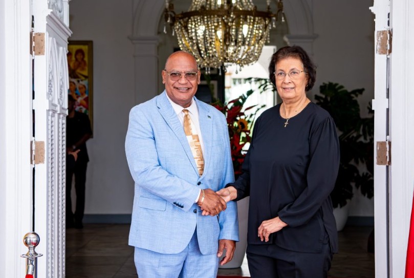 Curaçao and Suriname Explore Stronger Economic Ties During High-Level Meeting