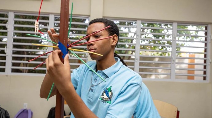 Students Present Vision of Curaçao’s Future in New Museum Exhibition