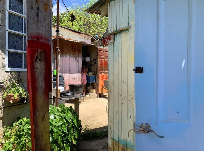 Poverty Affects Nearly One-Third of Curaçao Population, Experts Warn at Seminar