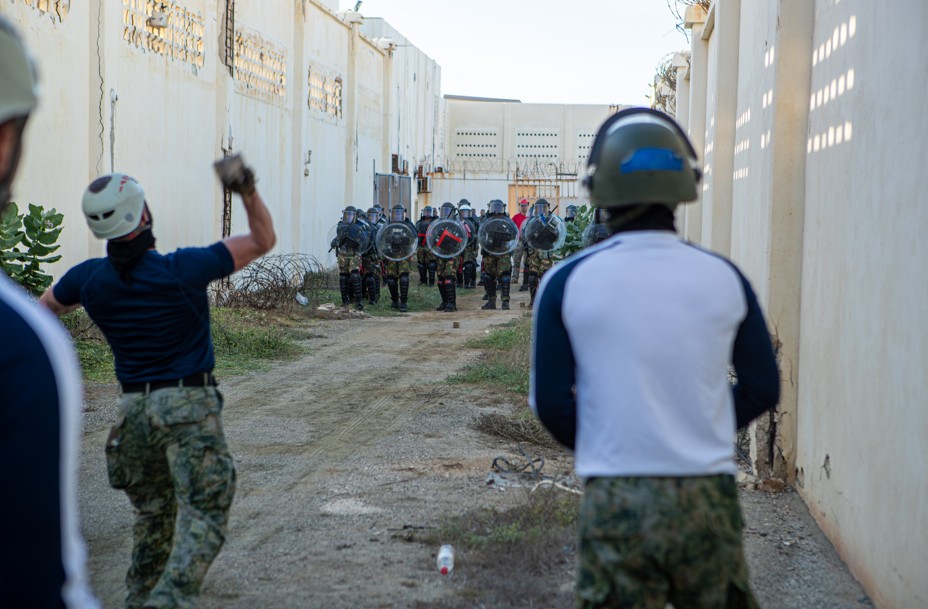 CARMIL, KPA, and KIA practice de-escalation during civil unrest