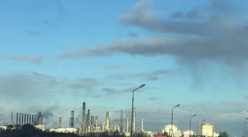 Netherlands signs COP26 deal to end fossil fuel investments