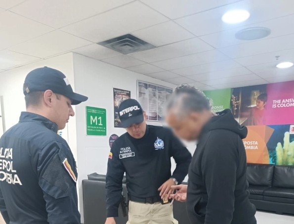 Curaçao Man Arrested in Colombia on Interpol Red Notice