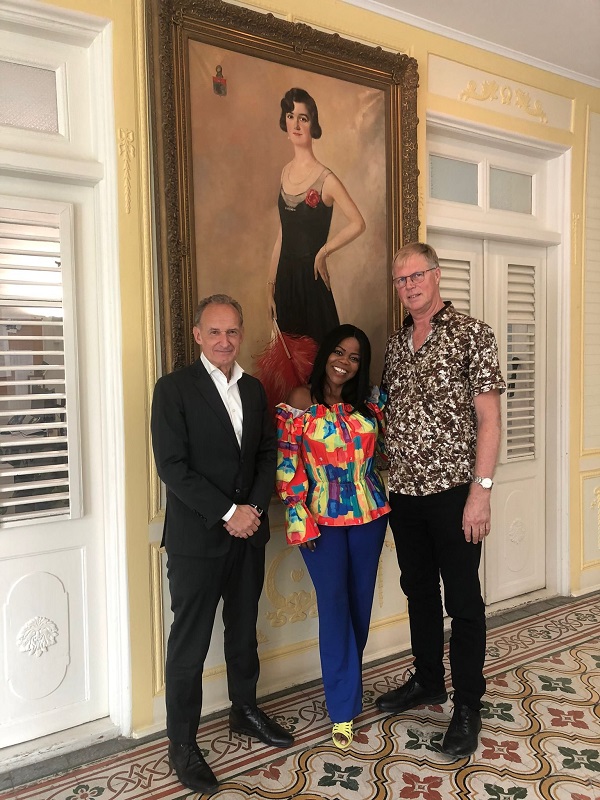 Antonieta Dap and Kees Wognum: an example for Curaçao