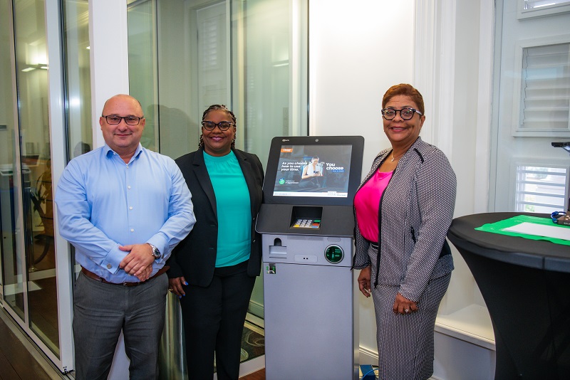 Orco Bank leads innovation in Curaçao banking sector with introduction of customer service kiosk