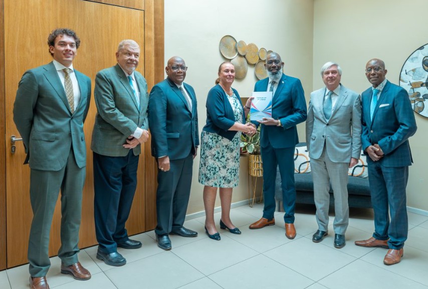 Evaluation Committee presents findings on reform cooperation to Council of Ministers