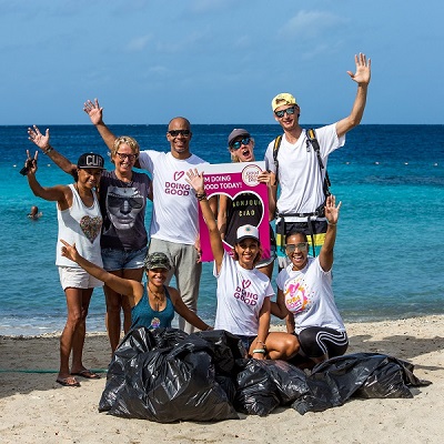 Volunteers Spread the Love Curaçao as part of Good Deeds Day