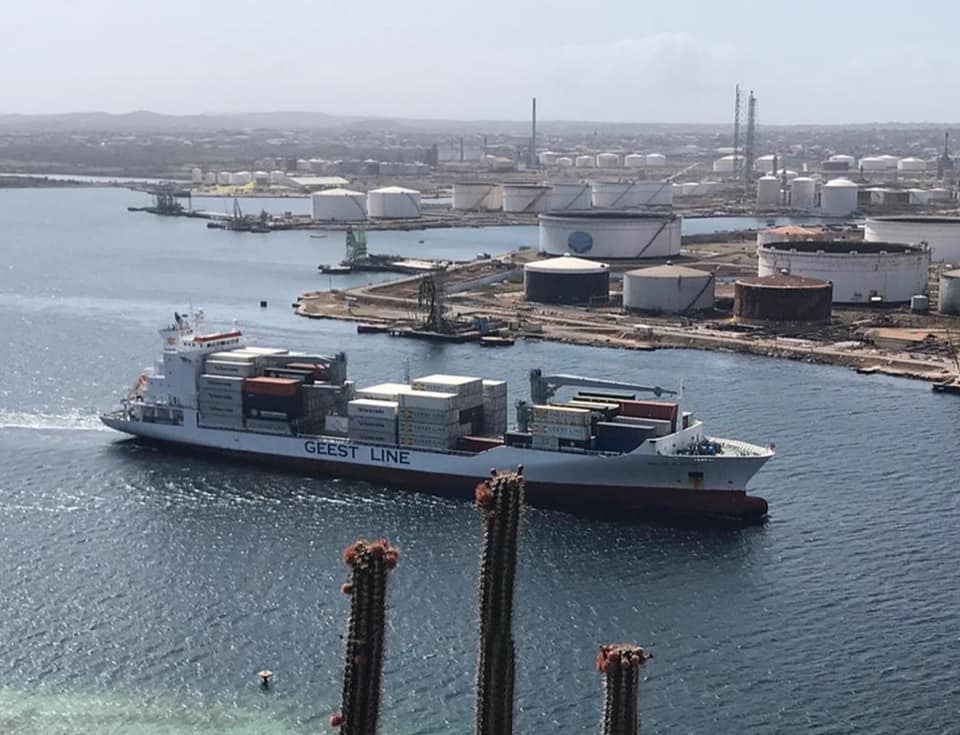 Container transport delayed