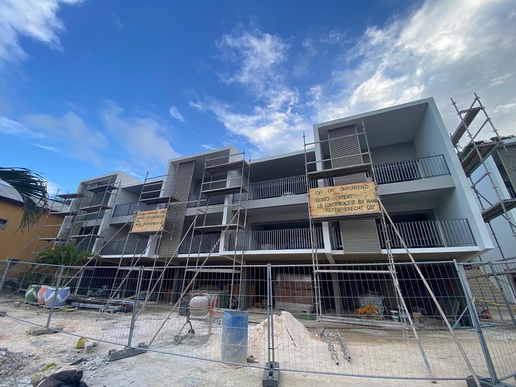 Reason why LB Construction BV exercised right of retention on Ritz Residence apartments