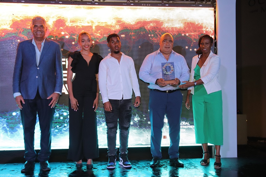 MCB, CHATA and Global Entrepreneurship Week Curaçao put eleven companies in the spotlight