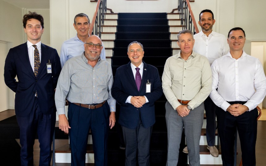 Governor of Curaçao pays official visit to 2Bays Curaçao