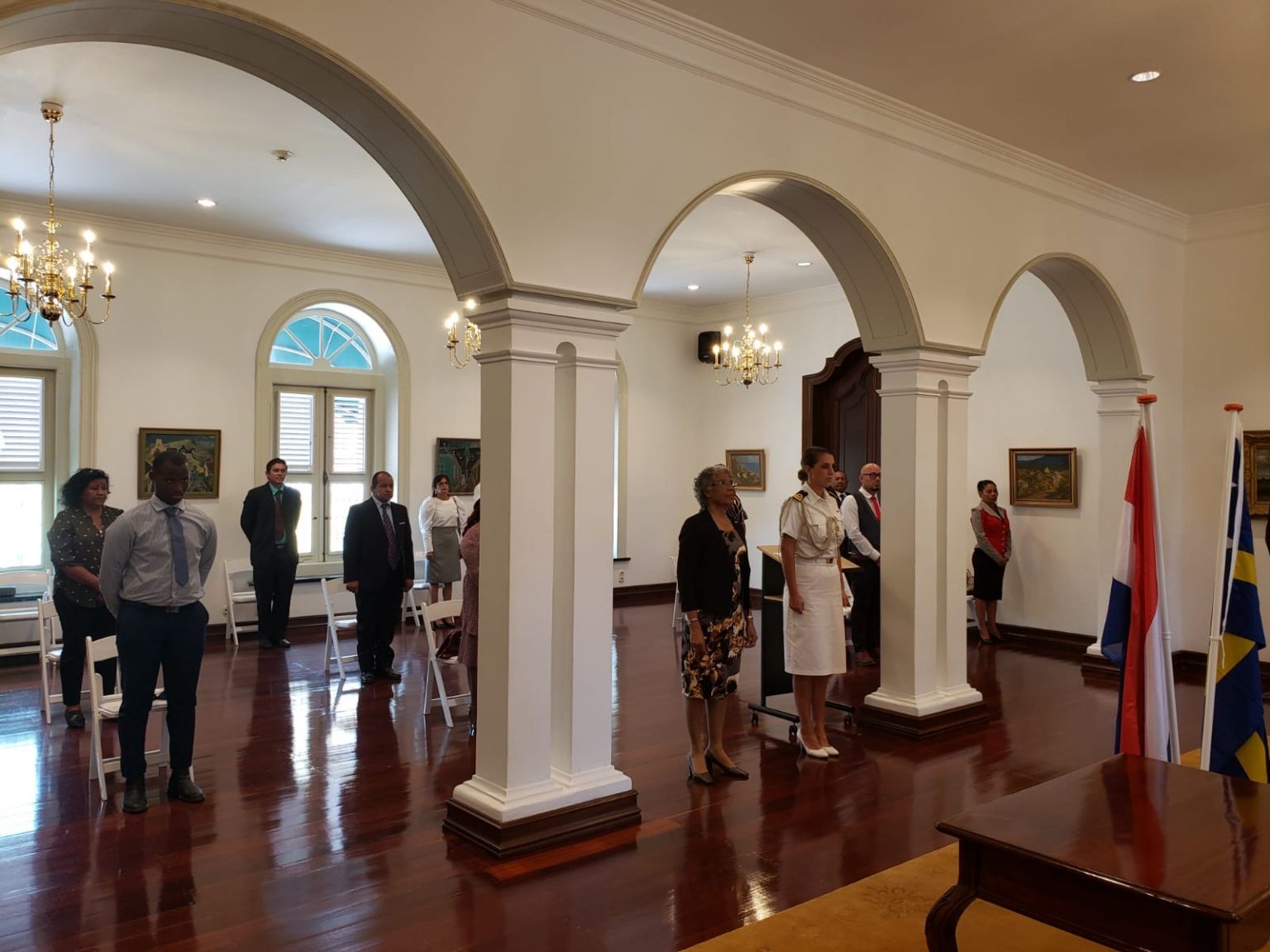 33 people receive Dutch nationality