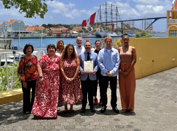 Anne Frank Youth Network Visits Governor