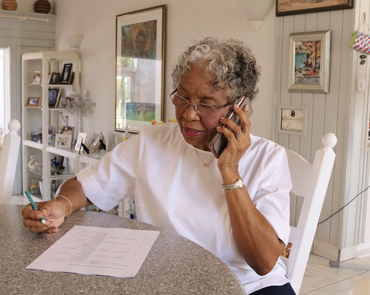 Royal decoration for 32 Curaçao citizens
