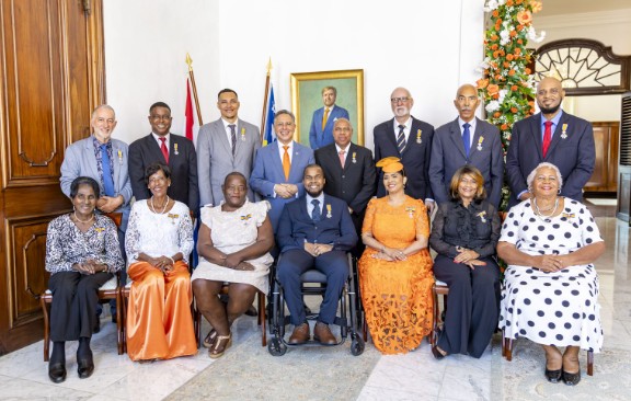 Curaçao honors 14 citizens with royal decorations for service to community