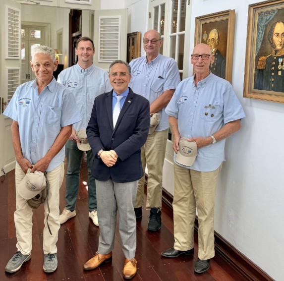 Veterans Association Curaçao Visits Governor
