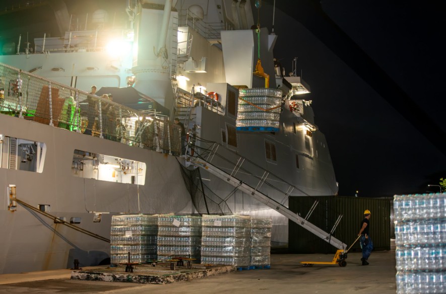 Dutch Naval Ship Departs Curaçao with Emergency Aid for Earthquake-Hit Venezuela