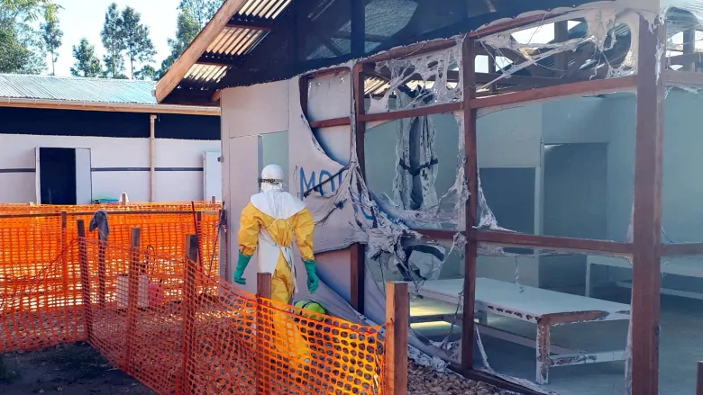 After attacks, MSF suspends Ebola treatment in epicenter of Congo outbreak