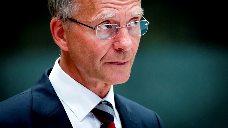 Henk Kamp new Minister of Defense