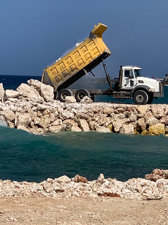 Breakwater behind Scuba Lodge to be partially demolished