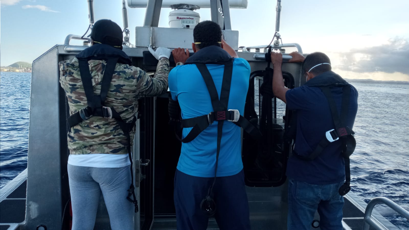Coast Guard coordinates rescue operation together with cruise ship