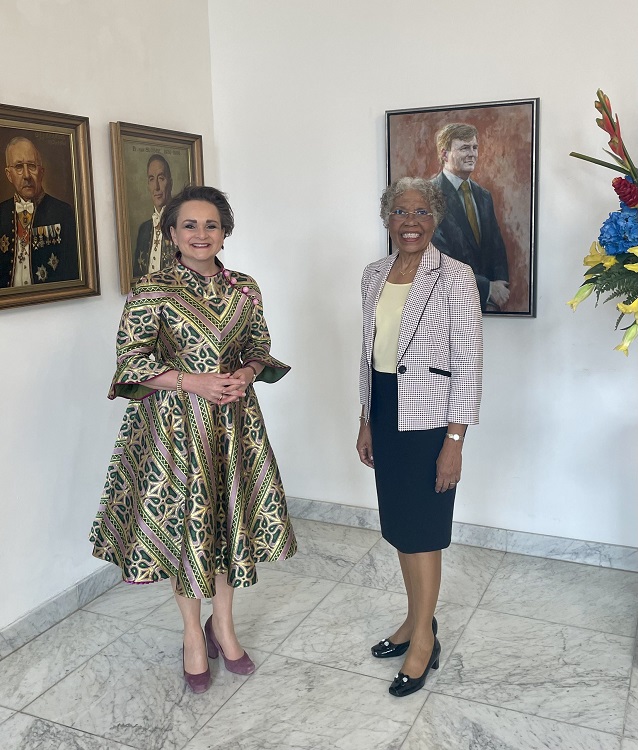 Governor receives several visits last week