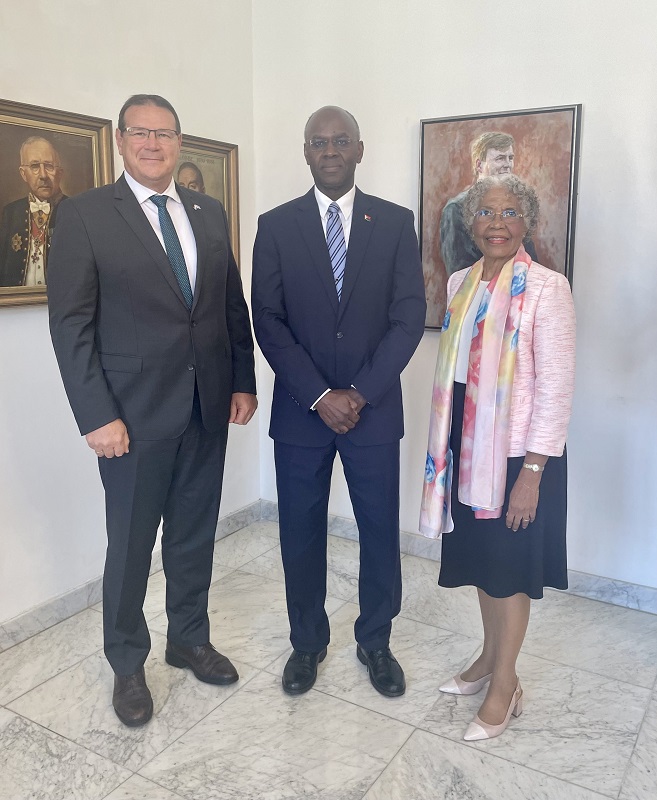 Dutch Caribbean governors meet in Curaçao