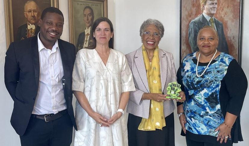 Introduction between the Governor and UNESCO