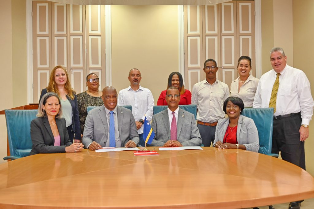Ministers sign information exchange protocol