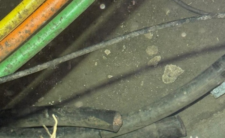 Man Arrested for Cutting Internet Cables in Kwartier, Causing Service Disruptions