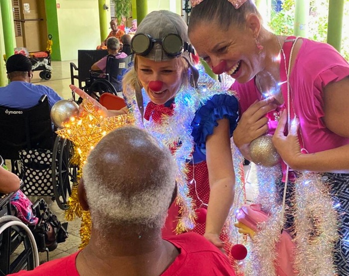 CliniClowns Curaçao Conclude Year with Special Christmas Performances in Care Institutions