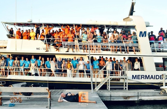 Nearly 100 Volunteers Join Major Cleanup Effort on Klein Curaçao