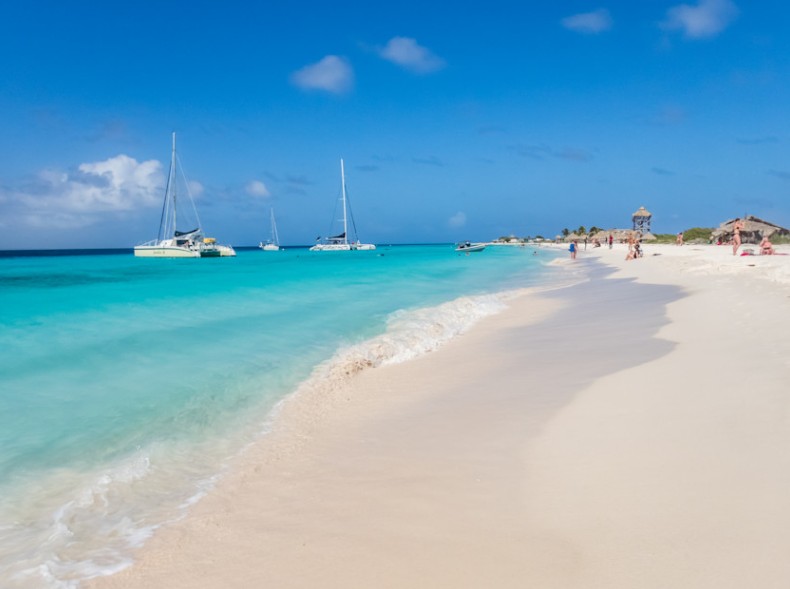 Minister Cooper Orders Immediate Crackdown on Illegal Construction and Activities on Klein Curaçao