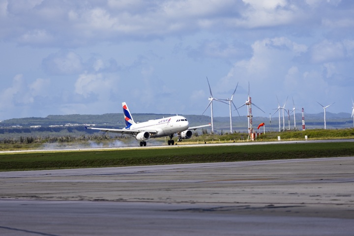 Curaçao Welcomes Inaugural flights of LATAM from Lima and Bogotá
