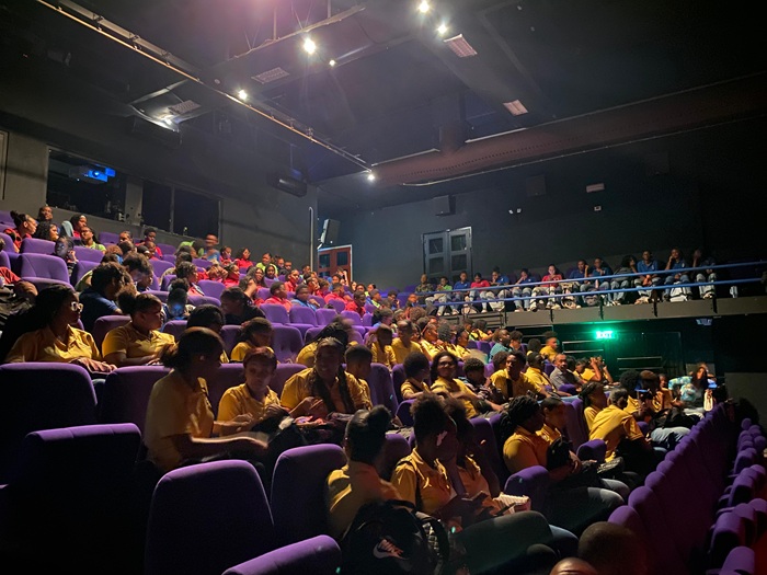 Students Attend Screening of David Attenborough’s Ocean in Willemstad